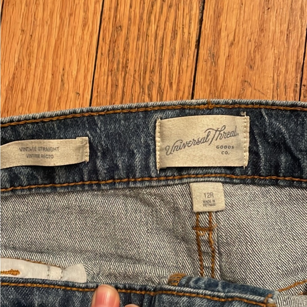 Universal Thread Vintage Straight Jeans